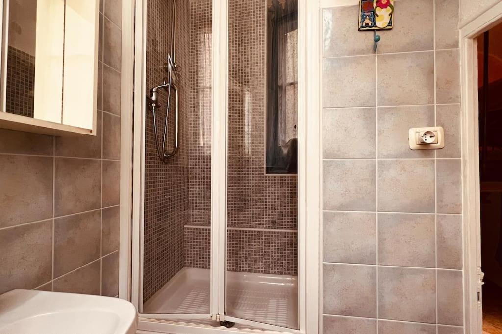 Mini Accommodation In Sanremo Liguria ภายนอก รูปภาพ